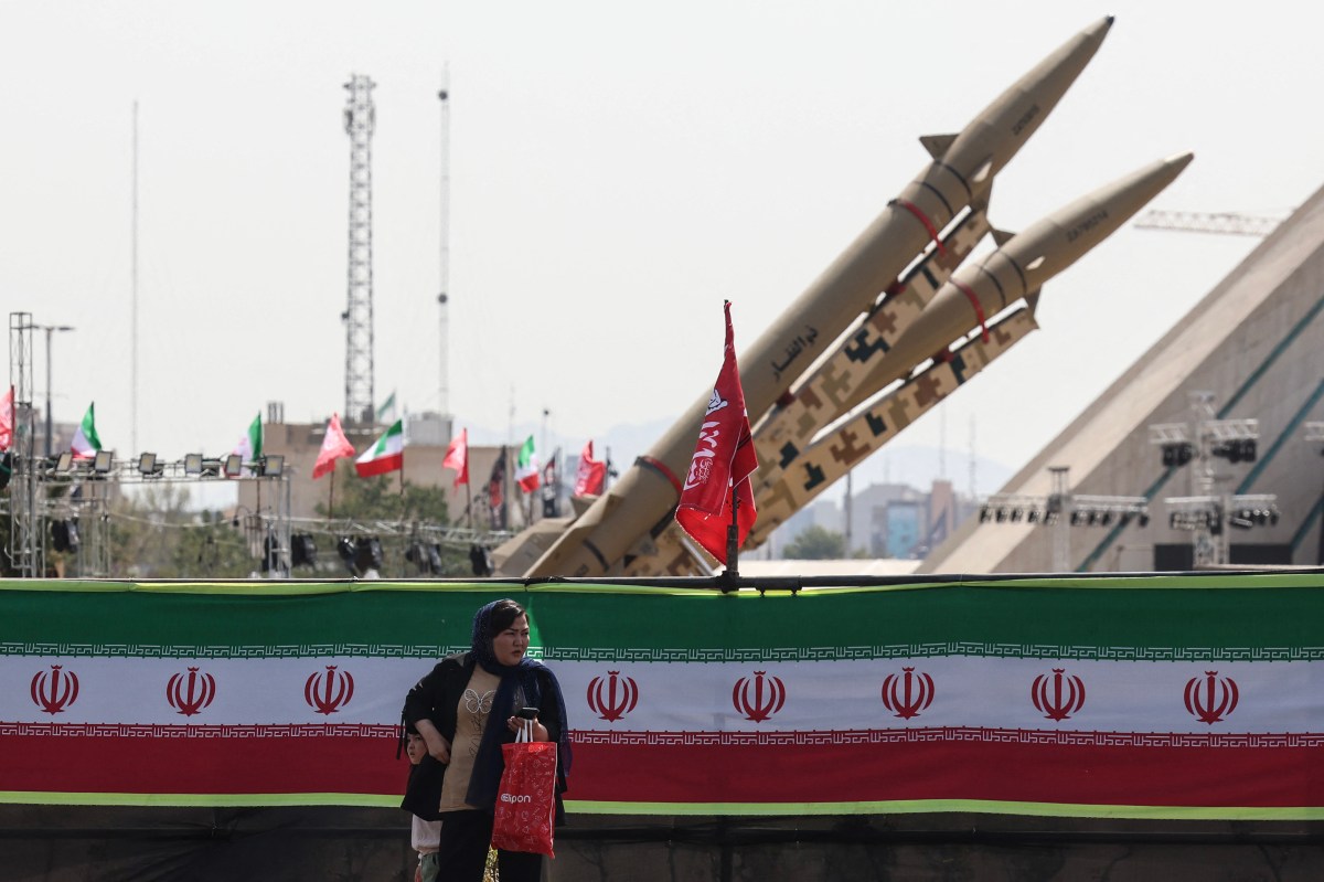 Trump's Massive Iran Threat: What's the Endgame?