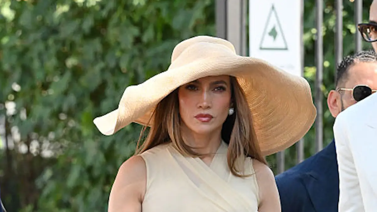 Jennifer Lopez's Wimbledon Hat Causes Outrage — What Happened?