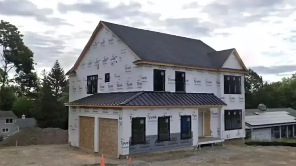 Stunned Homeowner Finds Mansion Built on His Land Without His Knowledge