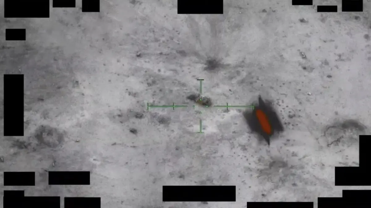 Shocking Pentagon Footage: What Are These Shapeshifting Objects?
