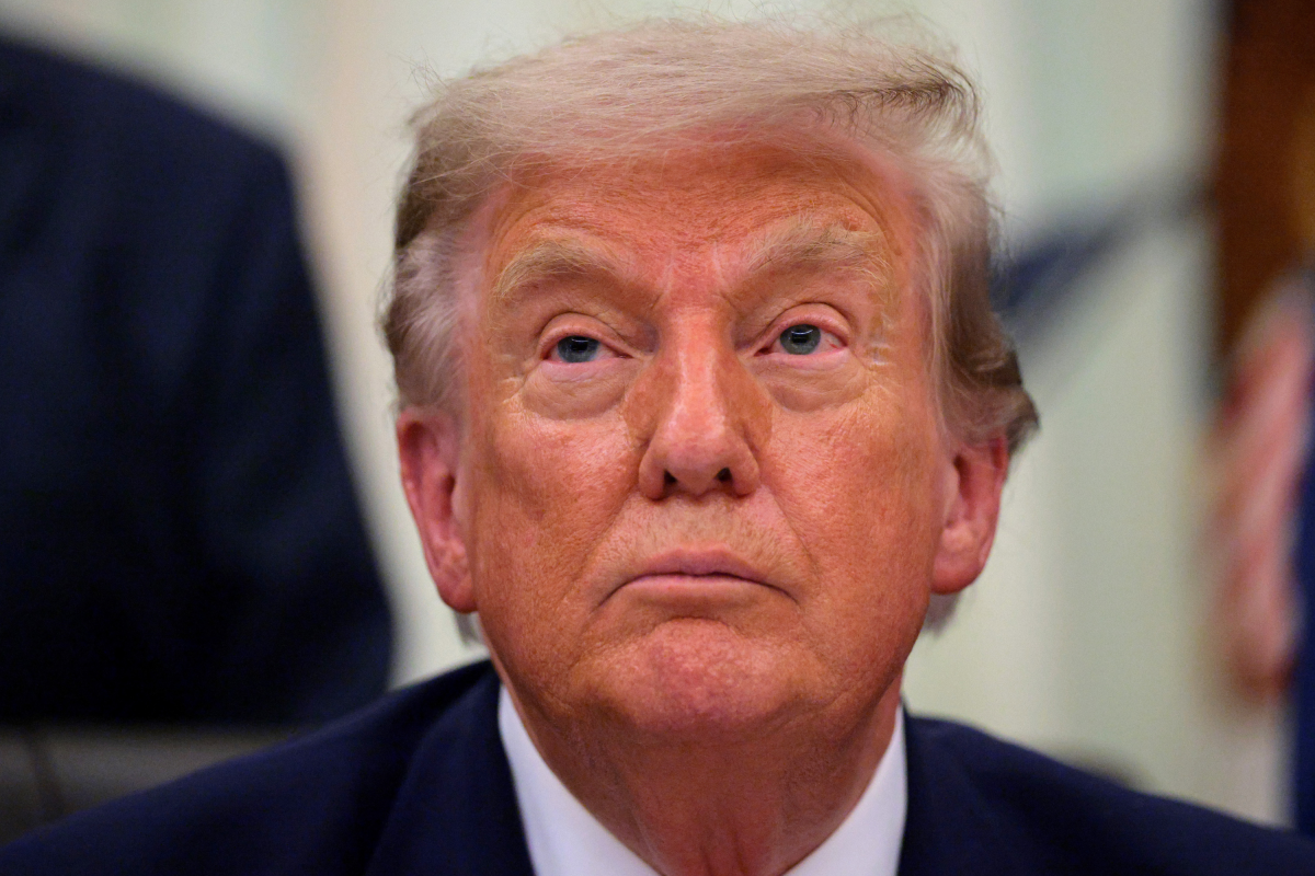 Trump's Plummeting Approval Among Independents Sends Republicans Into Panic
